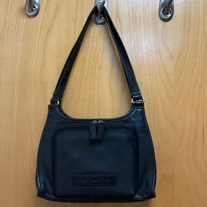 Vintage Fossil black shoulder bag 75082 11x8x4” multiple compartments packets